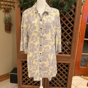 NWT Coldwater Creek Floral Button Front Roll Sleeve Tunic Large